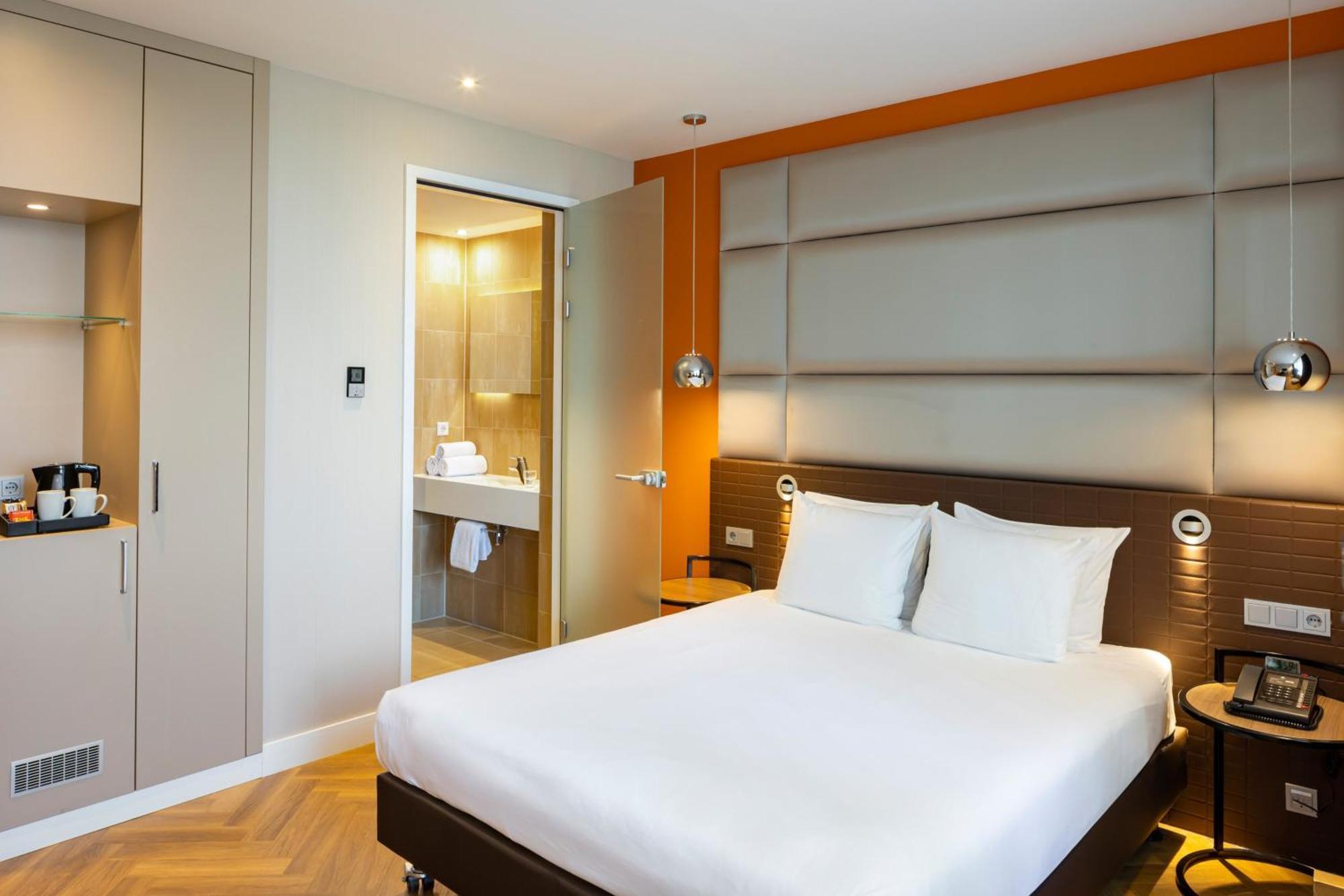 Holiday Inn Amsterdam - Arena Towers By Ihg Exterior photo